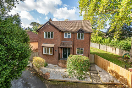 Barn Conversion for sale in Ide