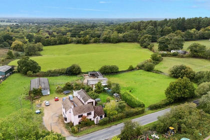 15 acres of Agricultural Land for sale in Crondall