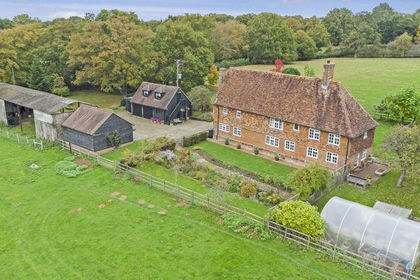 18.5 acres of House with Land for sale in Biddenden