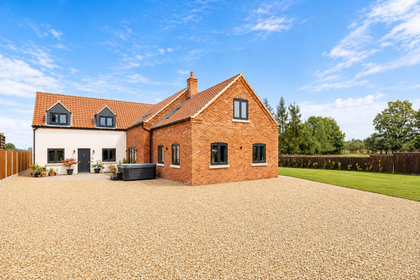 1 acre of House with Land for sale in Girton