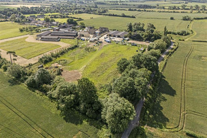5.9 acres of Barn Conversion for sale in Kelmscott