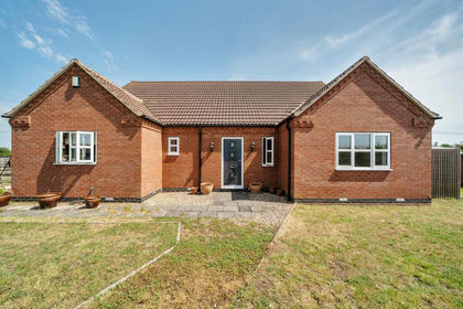 8 acres of Equestrian property for sale in Sedgebrook