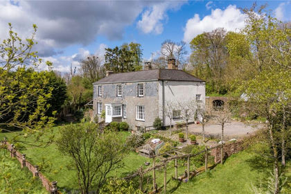 8 acres of Farmhouse for sale in Wiveliscombe