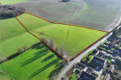 7.3 acres of Equestrian property for sale in Little Gaddesden