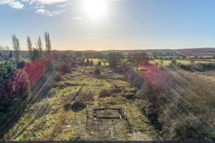 1.7 acres of Development Land for sale in Willoughby with Sloothby