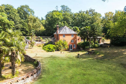 5.4 acres of House with Land for sale in Whimple