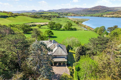 6.9 acres of House with Land for sale in Llansanffraid Glan Conwy