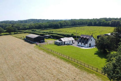15.5 acres of Smallholding for sale in Llanarthney