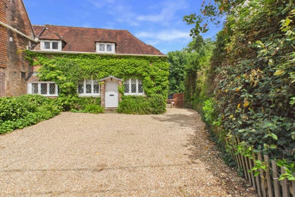1.3 acres of House with Land for sale in Mountfield