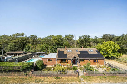 3.6 acres of House with Land for sale in Purton