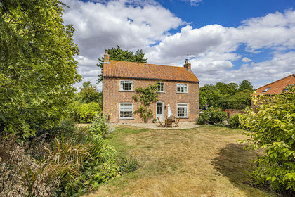 5.2 acres of House with Land for sale in Scarrington