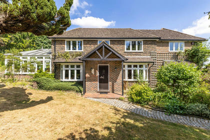 1.5 acres of House with Land for sale in Reigate