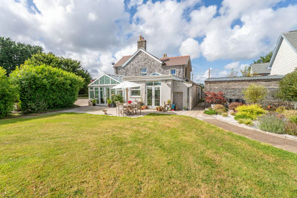 1.5 acres of House with Land for sale in Clynderwen