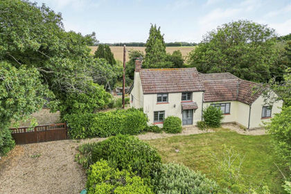 2.3 acres of Cottage for sale in Little Bentley