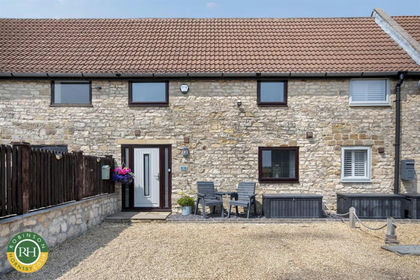 Barn Conversion for sale in Edlington