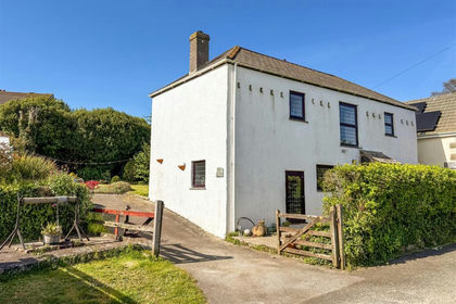Barn Conversion for sale in Falmouth