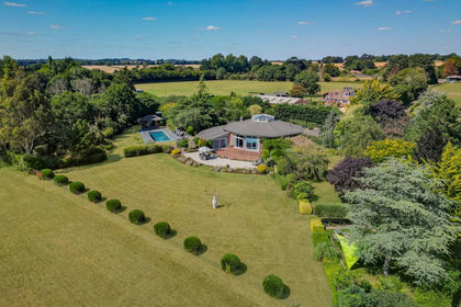 12.5 acres of House with Land for sale in Bishops Waltham