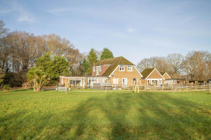 10 acres of Agricultural Land for sale in Plumpton