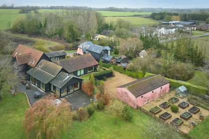 4.5 acres of Land for sale in Hundon