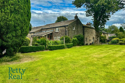 Land for sale in Roughlee Booth