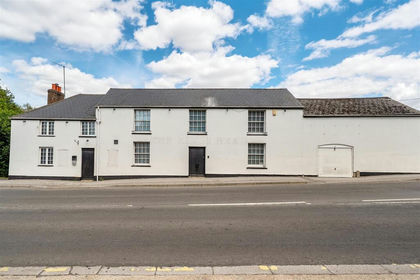 Pub for sale in Bridport