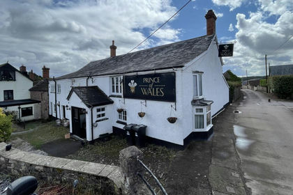 Pub for sale in Holcombe Rogus