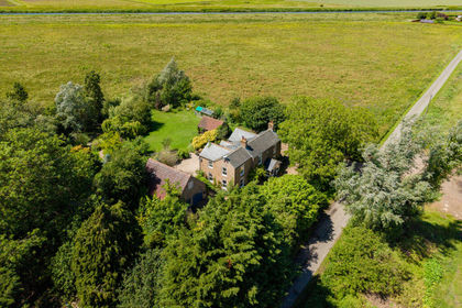 1 acre of Farmhouse for sale in Marshland St. James