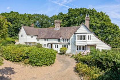 2 acres of Farmhouse for sale in Rotherfield