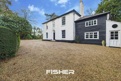 1.3 acres of House with Land for sale in Sawbridgeworth