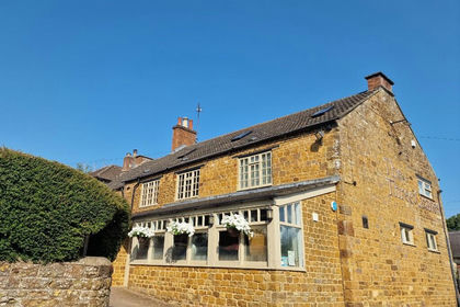 Pub for sale in Cransley
