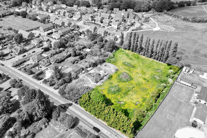 Land for sale in Newington