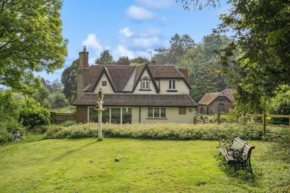 2.7 acres of House with Land for sale in Aston Clinton