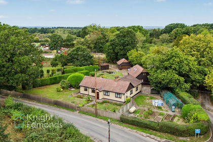1 acre of House with Land for sale in Broomfield and Kingswood