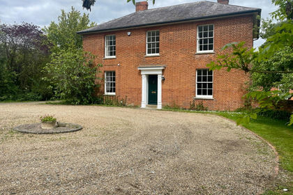 8.7 acres of Farmhouse for sale in Saxtead