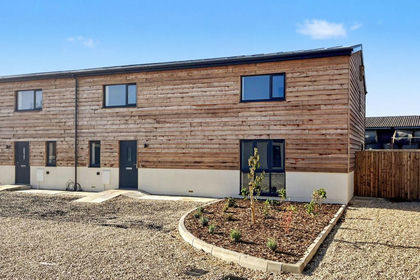 Barn Conversion for sale in Woolstone