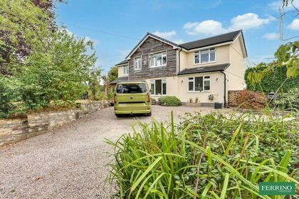 6.5 acres of Equestrian property for sale in Alvington