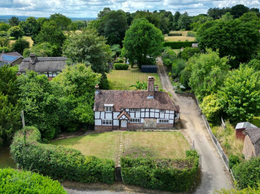 Cottage for sale in Bolney