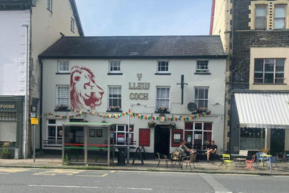 Pub for sale in Machynlleth