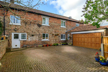 Land for sale in Goldsborough