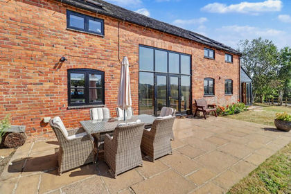 Barn Conversion for sale in Staunton Harold