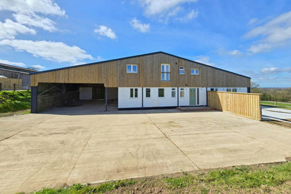 3.4 acres of Barn Conversion for sale in Northlew