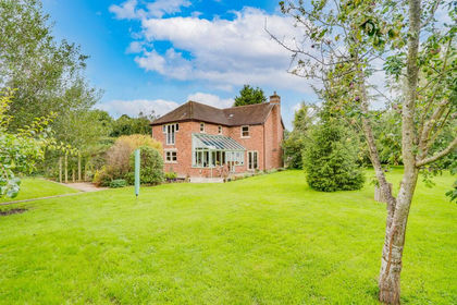 1 acre of House with Land for sale in Shedfield