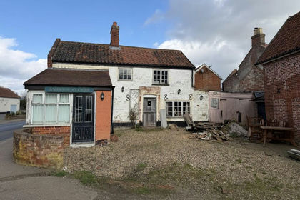 Land for sale in Mulbarton