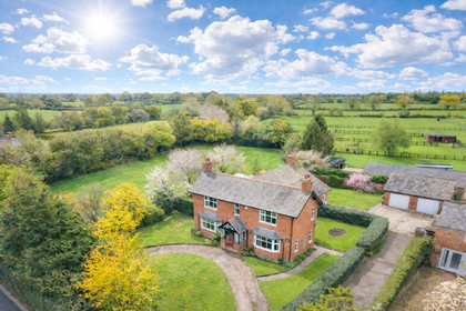1 acre of Farmhouse for sale in Baddiley