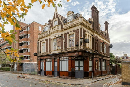 Land for sale in Hammersmith and Chiswick