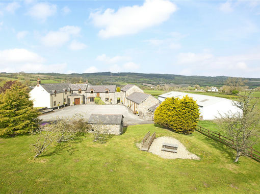 11.7 acres of House with Land for sale in Mold