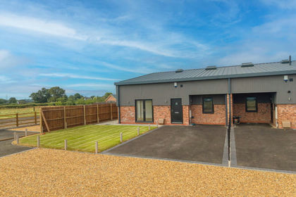 Barn Conversion for sale in Studley