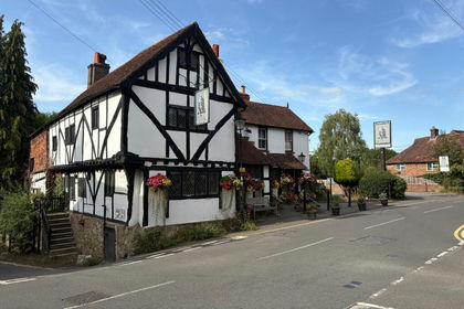Pub for sale in Oxted