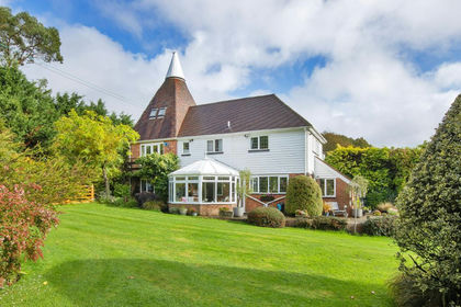 1.2 acres of House with Land for sale in Cranbrook & Sissinghurst