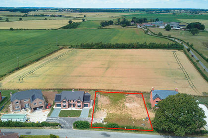 Building Plot for sale in Alford